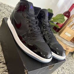 Men Nike Jordan 1Mid