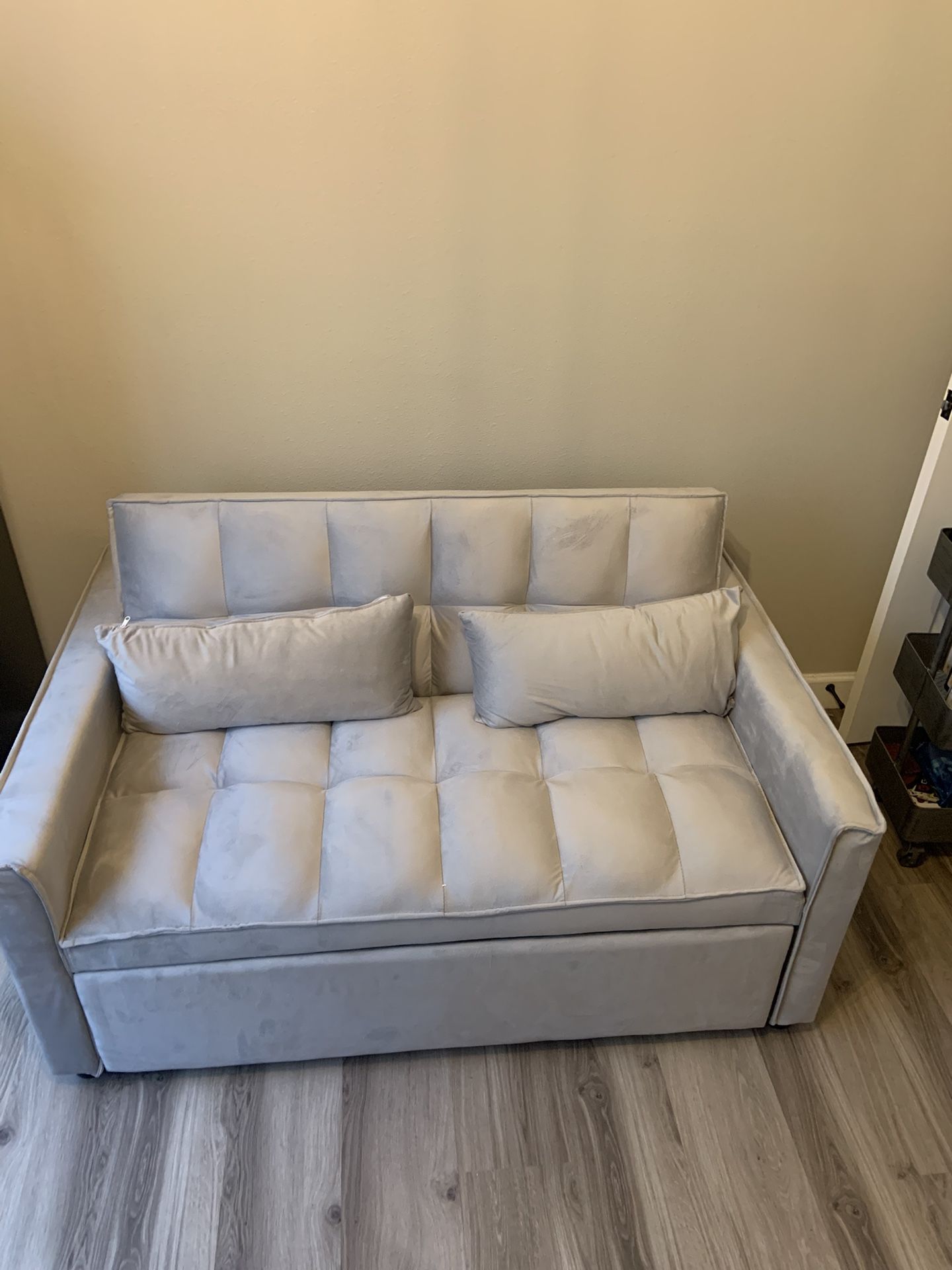 Pull Out Futon (NEW)