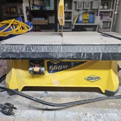 QEP Power Pro 6.5 amps Corded 7 in. Wet Tile Saw