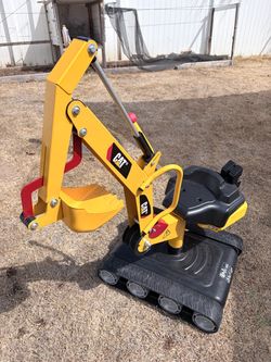 CAT Ride-On Excavator Toy – Kids Construction Vehicle