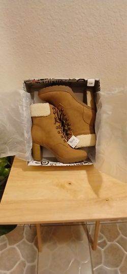 Tan Lace-Up Heeled Ankle Boots with Sherpa Cuff