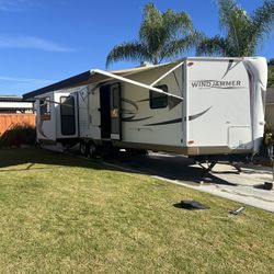 2012 Forest River Rockwood Travel Trailer