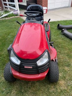 Craftsman riding lawnmower