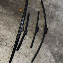 2016 Prius TwoEco Wipers 