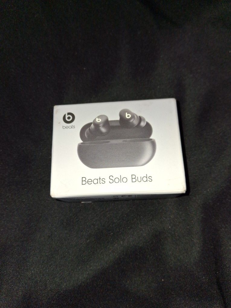 Beats Solo Buds