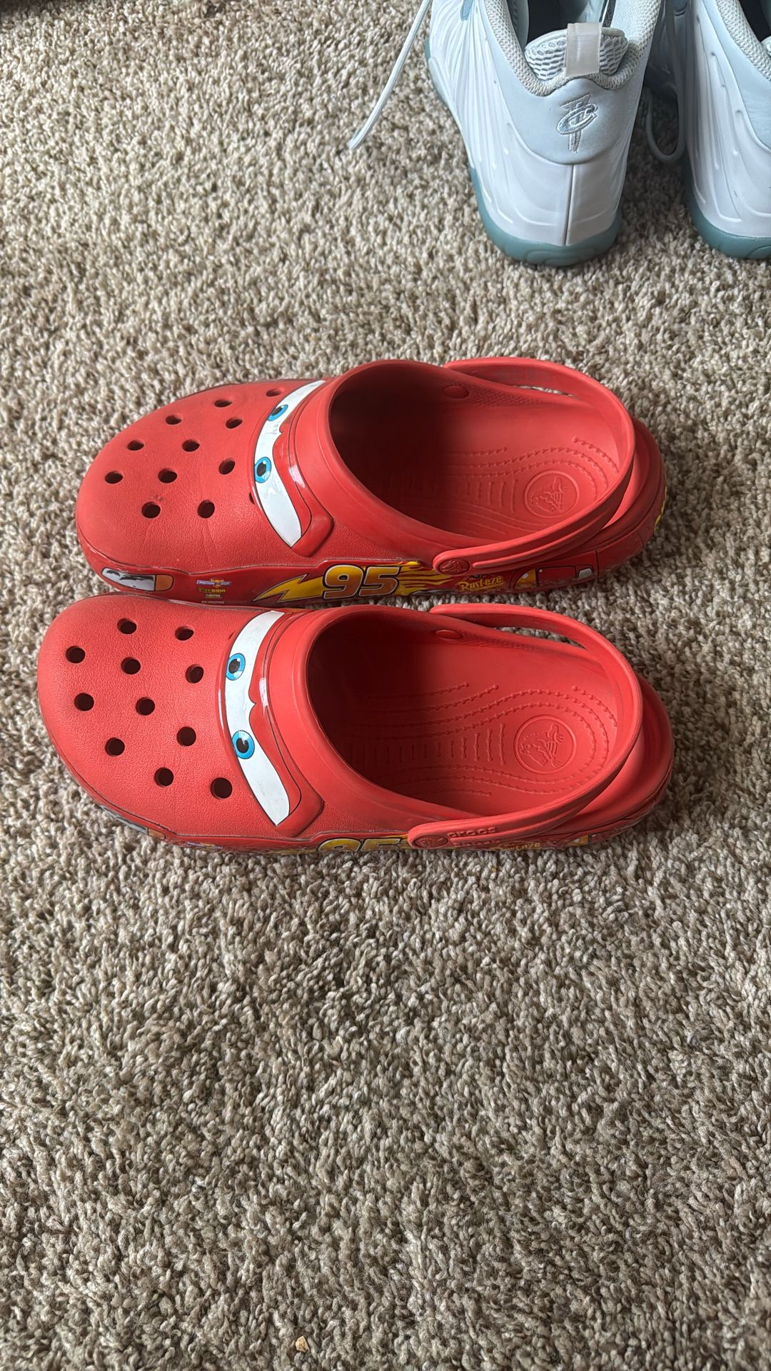 Lightning McQueen Crocs