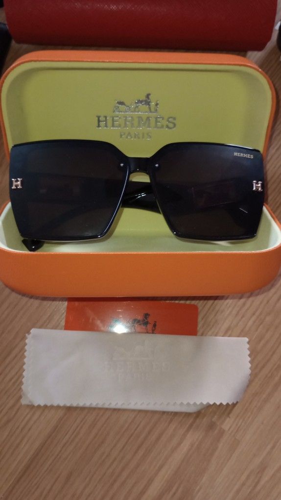 Hermes Female Sunglasses