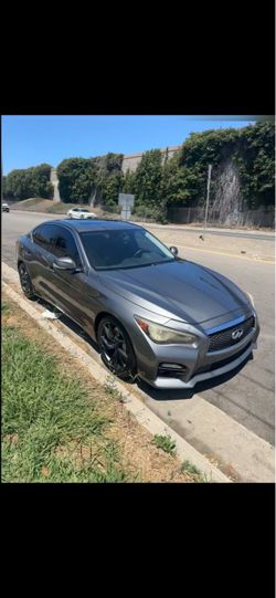 2015 Infiniti Q50