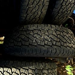 BF Goodrich Trail Terrain T/A 246/65R17+ Rims Set