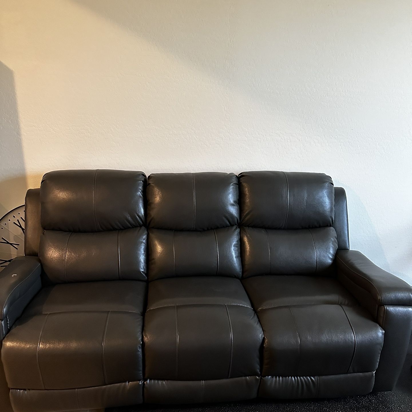 Reclining Leather Sofa 