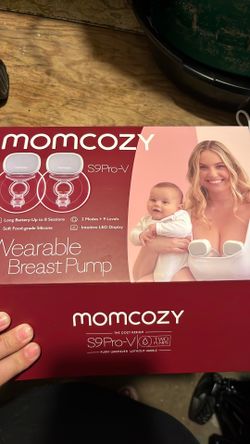 Momcozy breast pumps