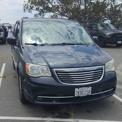 Chrysler Town And Country 2014