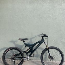 Specialized Enduro mountain bike