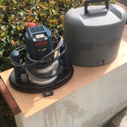 1 3/4 HP Ryobi Router & Case 