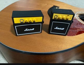 AirPod Case Marshall Speaker Amp