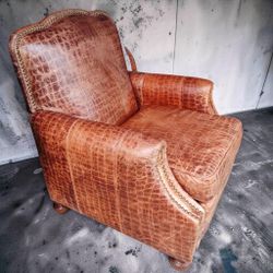 Rare Genuine Leather Recliner- blend of Western sophistication & modern comfort.