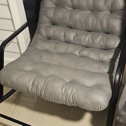 Oversized Patio Rocking Chair with Cushion - Silla Grande Mecedora Con Cojin 
