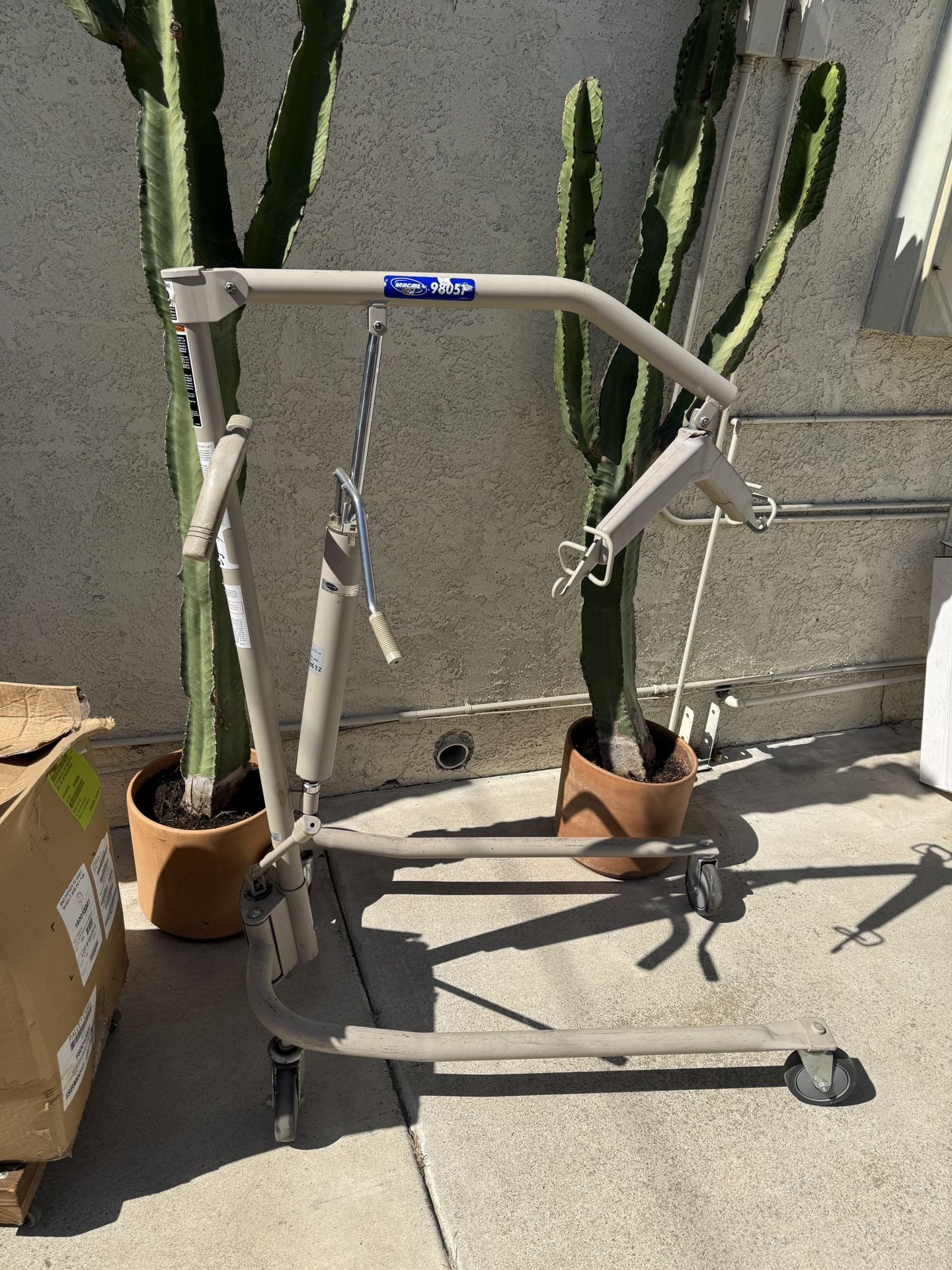 Hydraulic Manual Patient Lift