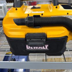 Dewalt Vacuum