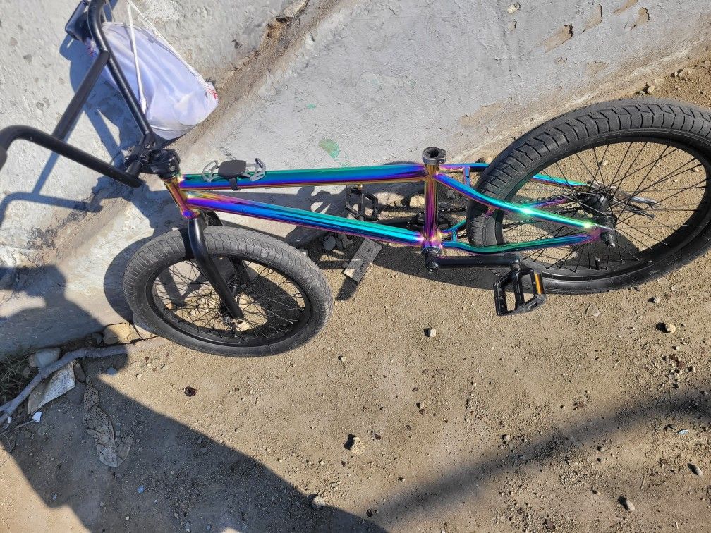 Elite BMX BIKE