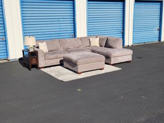 Sectional Sofa + Ottoman Great Condition FREE DELIVERY