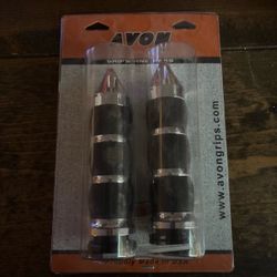 Avon Motorcycle Handlebar Grips and Pegs