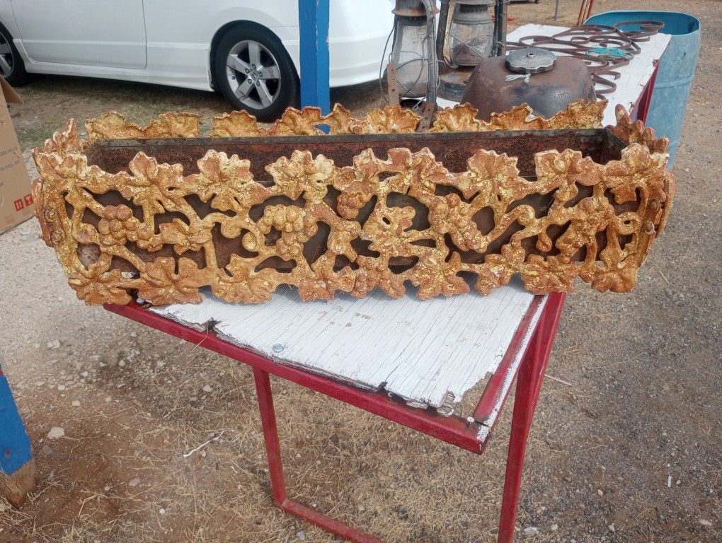 Vintage Cast Iron Planter for Sale in Alamo Heights, TX - OfferUp