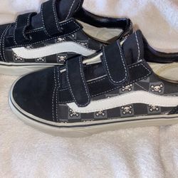 Vans Kids Old Skool Sneaker Sz. 3