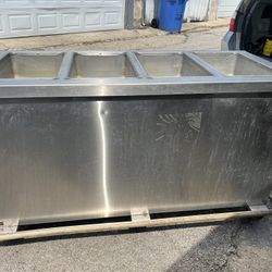 Electric -110 Buffet Table-4 Individual Compartment 
