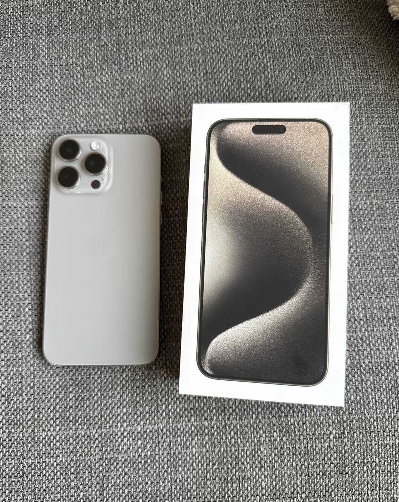 Unlocked Apple iPhone 15 Pro Max 512GB Capacity..