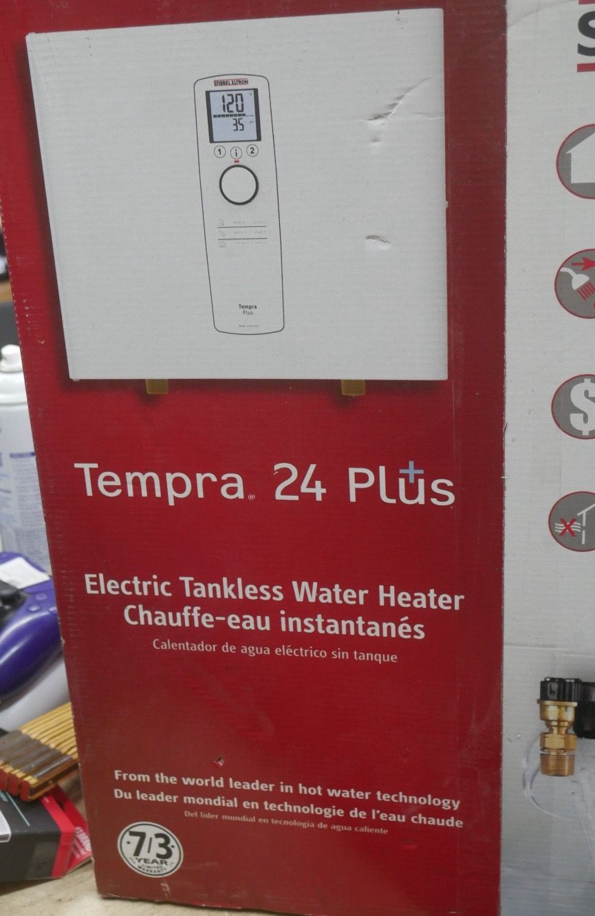 Stiebel Eltron Tankless Electric Water Heater Hot Shower 24 Plus 239222 White. NEW