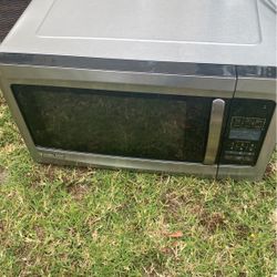 Magic chef Microwave