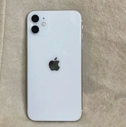 iPhone 11 64GB – White – Unlocked