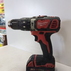 Milwaukee Hammer Drill With Battery And Charger 