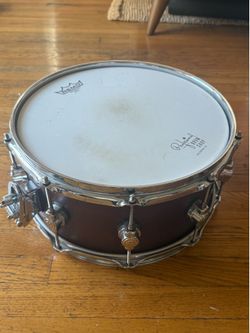 DW performance series snare drum