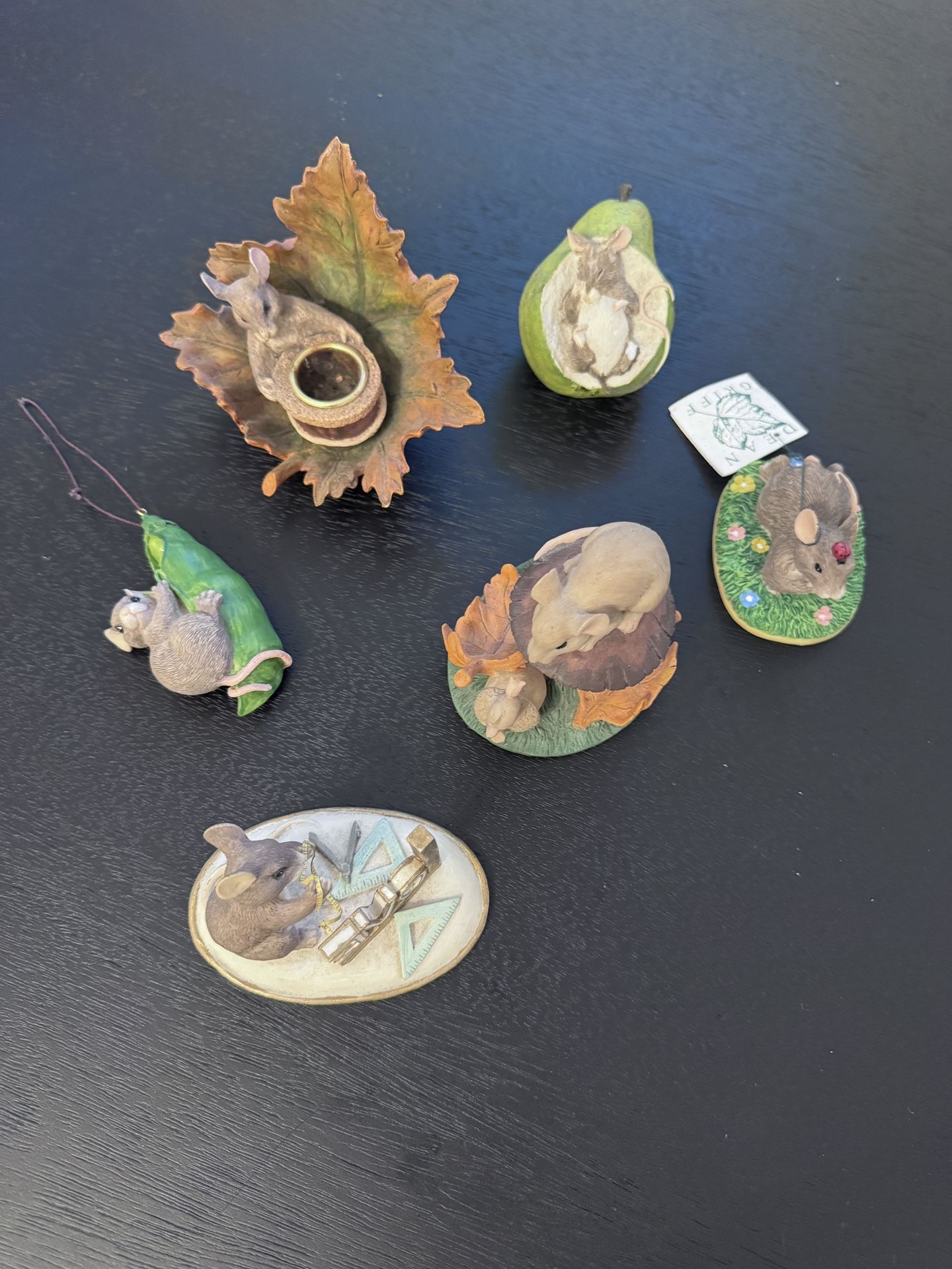 Charming Tails Figurines - Dean Griff