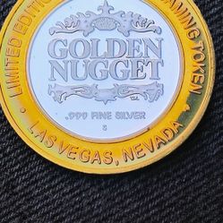 GOLDEN NUGGET LIMITED EDITION TEN DOLLAR GAMING TOKEN .999 FINE SILVER COIN. GOLDEN NUGGET LIMITED EDITION TEN DOLLAR