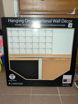 Hanging organizational wall decor
