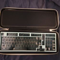 [hotswap, Barebones] QK100 Custom Mechanical Keyboard