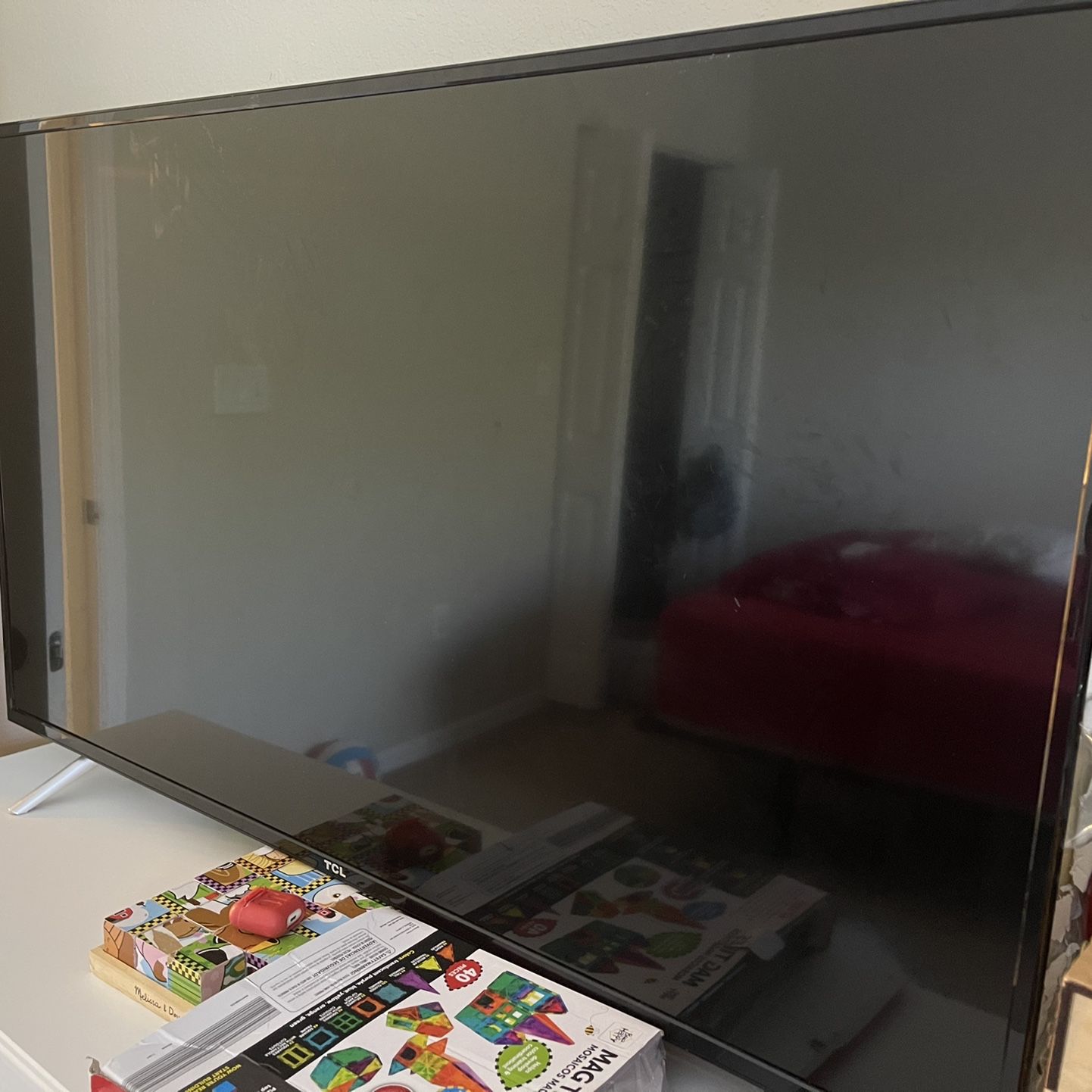 TCL 55 inch TV broken screen