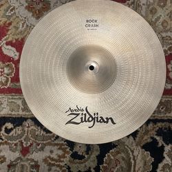Zildjian Avedis Rock Crash 16” cymbal 