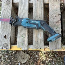 Makita Reciprocating Saw