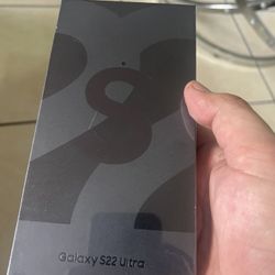 S22 Ultra 128GB Unlocked New 