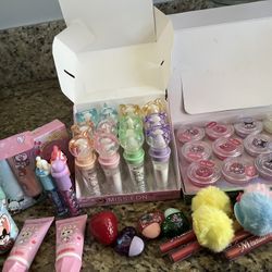 Makeup Stuff  And Lashes