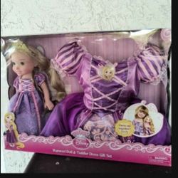 *Disney* Rapunzel doll and toddler dress gift set  k new! Fits 2T-4T