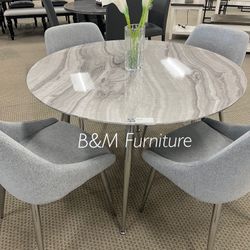 Brand New Dining Set 