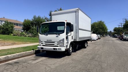 2022 Isuzu NPR Box Truck 16 ft