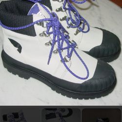 Timberland Boots/Under armor Shoes 