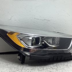 2017 2019 Ford Escape right HID headlight (1A)