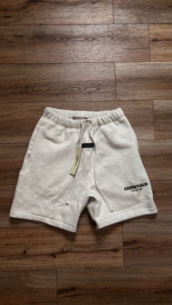 Grey essential shorts